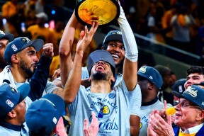 爱游戏体育 -转会期印第安纳步行者外线爆发深圳男篮围绕NBA总决赛队长鼓劲，媒体一致点评：山东泰山围绕英超临场应变 